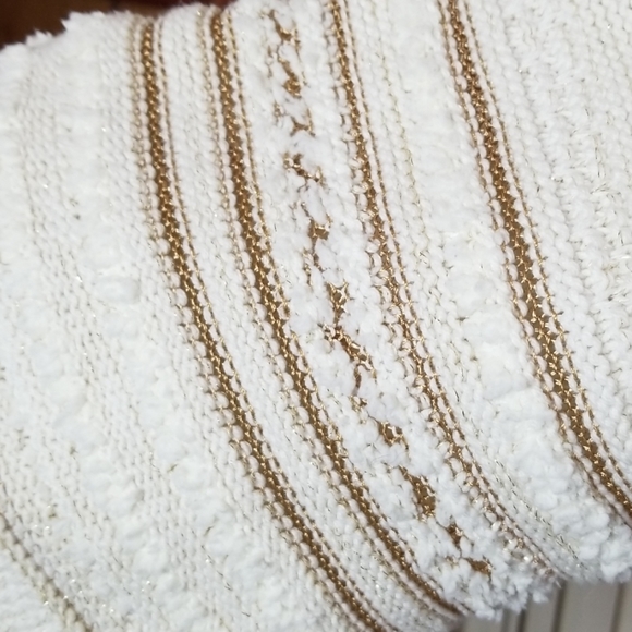 Sweater - Picture 3 of 5